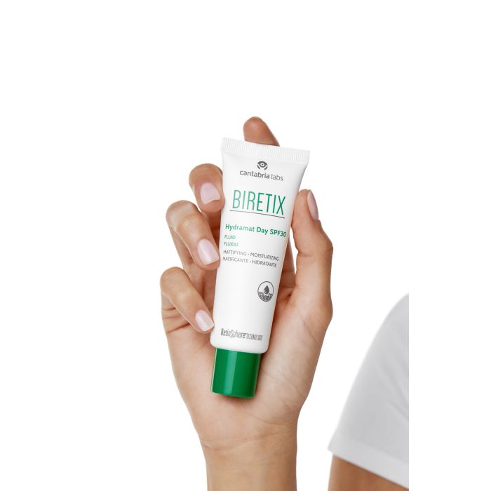 Biretix Hydramat Day Moisturizing Fluid SPF30 - 50ml - Healtsy