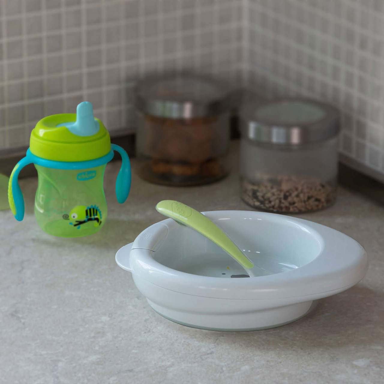 Chicco Neutral Thermal Plate 6M+ – Buy Now at Healtsy