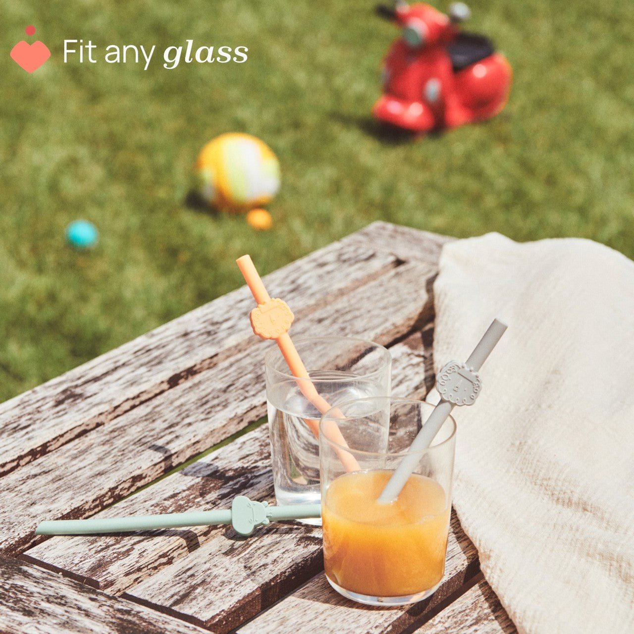 Chicco Silicone Straw + Bag (x6 units) – Buy Now at Healtsy