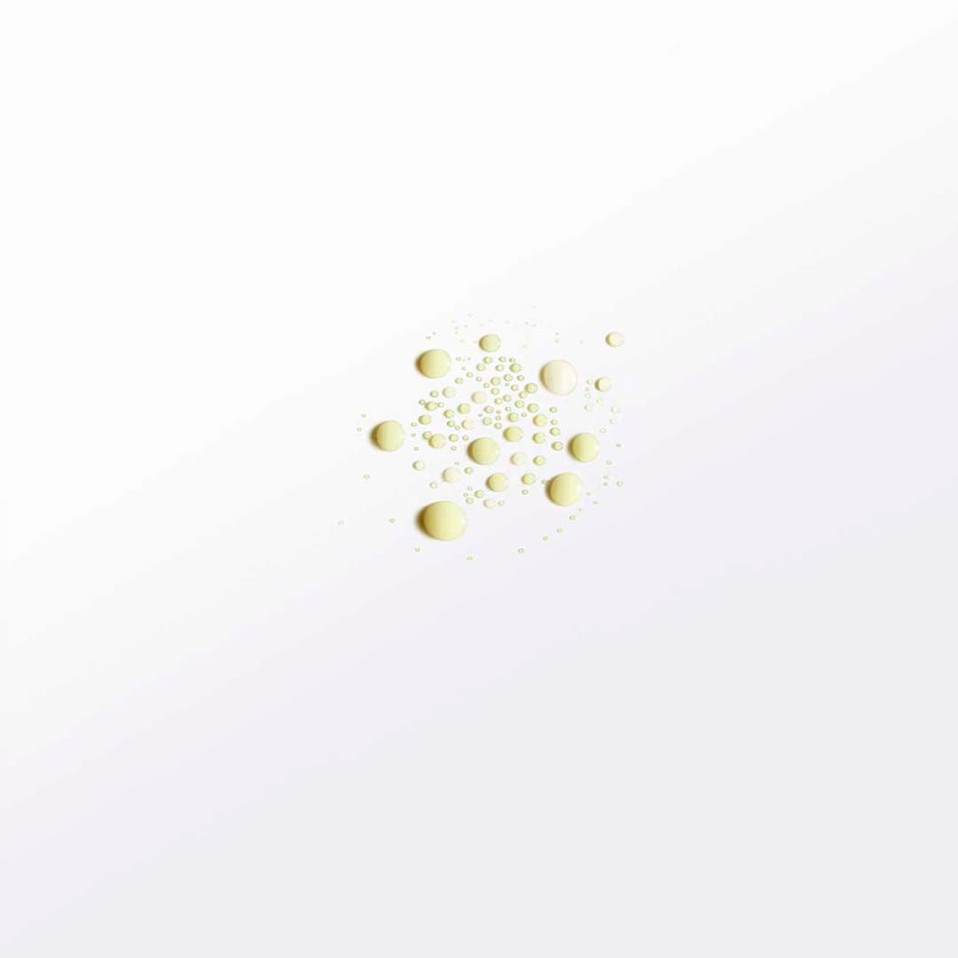 Clarins Brume Solaire SPF50 - 150ml – Buy Now at Healtsy