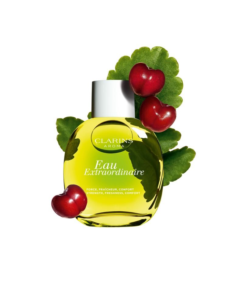 Clarins Extraordinary Water - 100ml – Buy Now at Healtsy