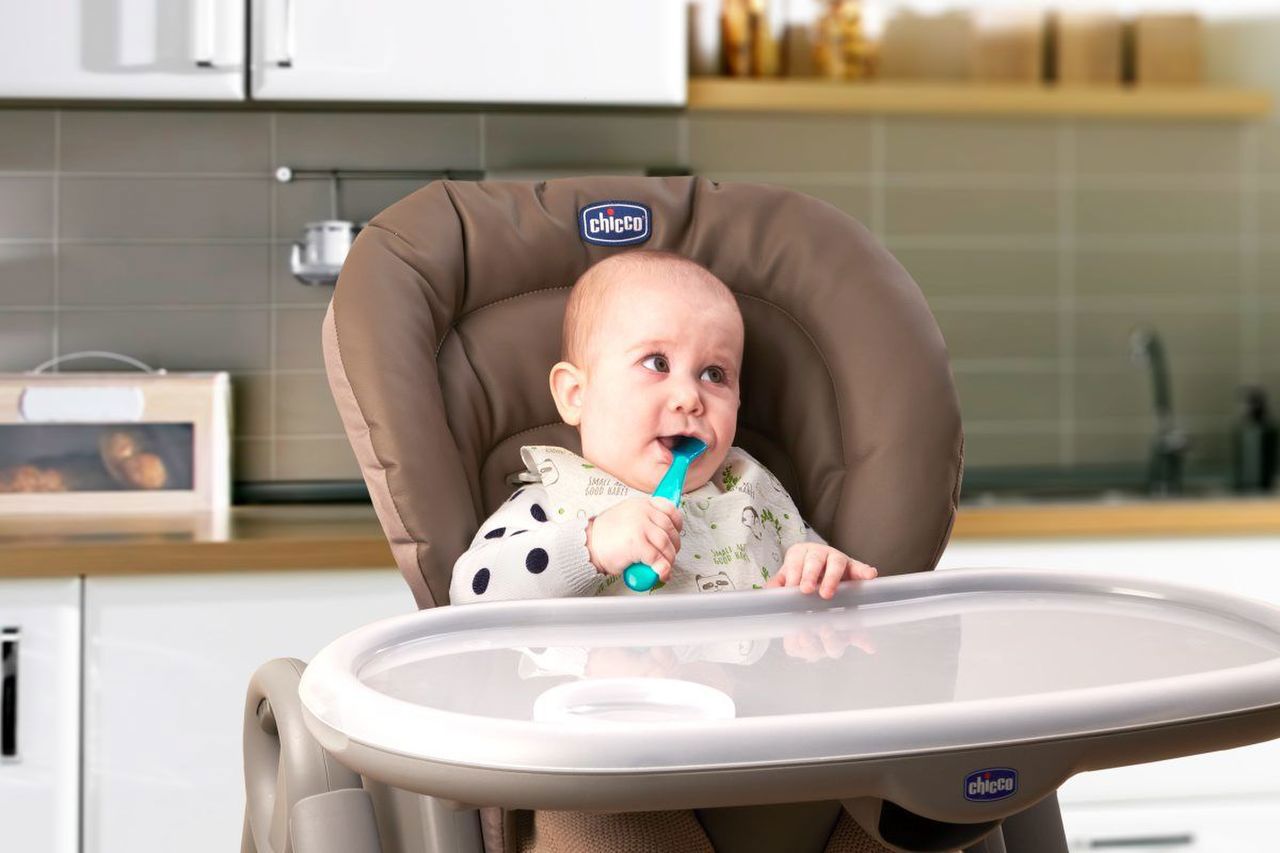 Chicco Compostable Bib +6 months (X36 units) (ref. Ch.Ali10399000000) - Healtsy