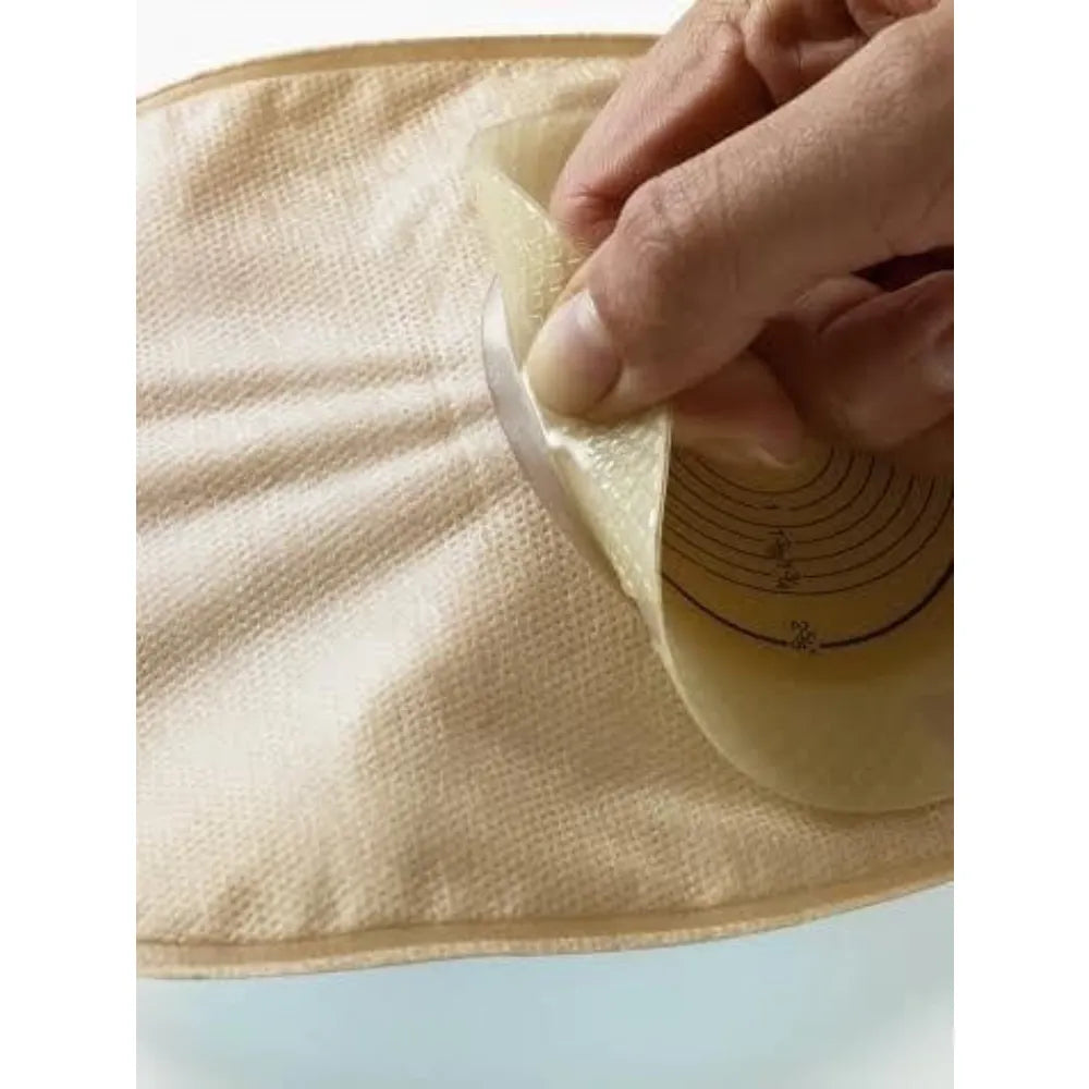 Coloplast Sensura Colostomy Bag_ 10-76mm (x30 units) (ref. 15030) - Healtsy